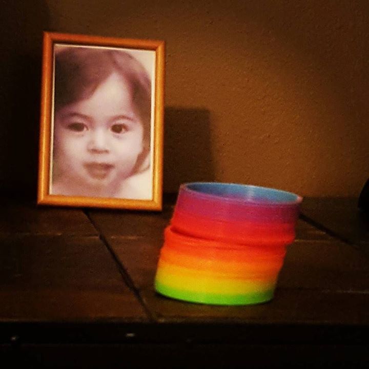 WeandCo417's tweet photo. There is no disappointment like that of a warped #slinky She's devastated. #brokenhearted #springfieldmo #itsonlya… https://t.co/nIRpZVQfsm https://t.co/Kt84yATxrx