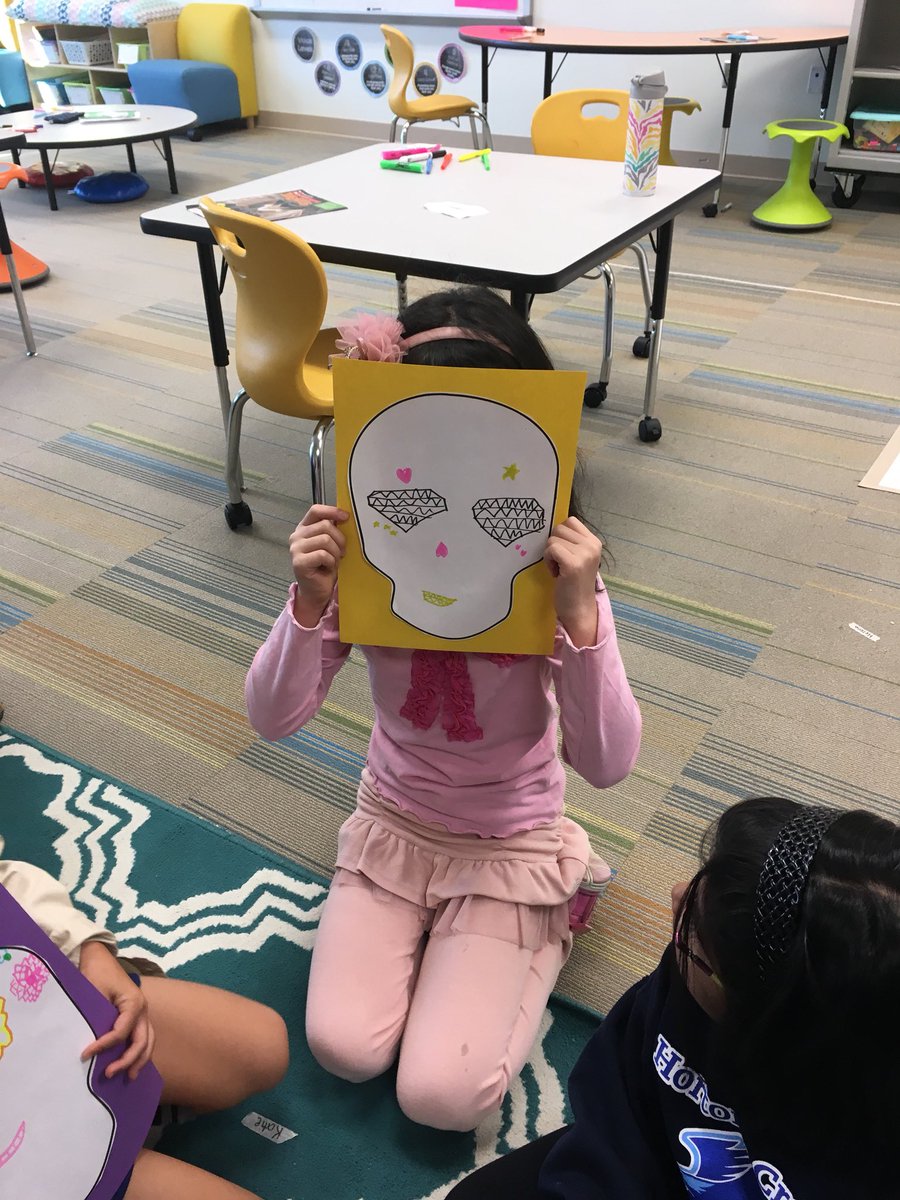miss_rinker's tweet photo. Sugar skulls for dia de los meurtos! @miss_rinker https://t.co/sU5320bNWC