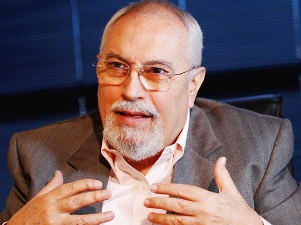 la_patilla's tweet photo. Ramón Guillermo Aveledo: Juramentación ante la ANC fue un error costoso e inútil https://t.co/167ZaXTHFp https://t.co/R1ckrooQEy