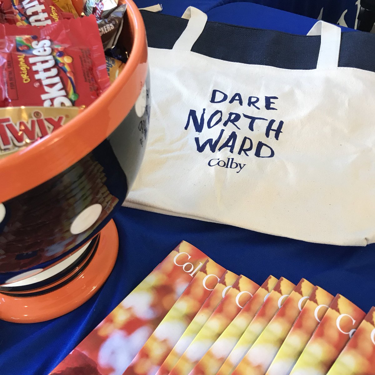 ColbyCollege's tweet photo. The registration table is now open. See you soon! #colbyhome #DareNorthward https://t.co/6PdlWyf1L4