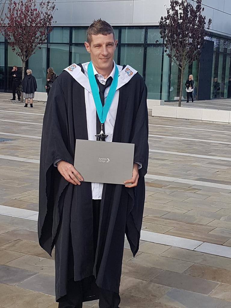 boydsenga's tweet photo. #ayrshiregrads https://t.co/ZbXV078WkC