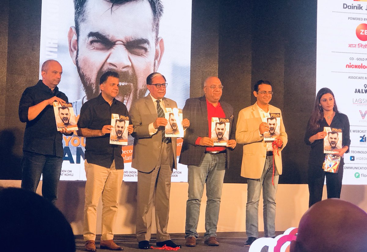 PradeepDwivedi's tweet photo. .@pitchonnet 14th Anniversary issue @e4mevents #Conclave2017 by @subhashchandra @cvlsrinivas @rajcheerfull @anuragbatrayo @nawalahuja https://t.co/qBE3eLmgSX