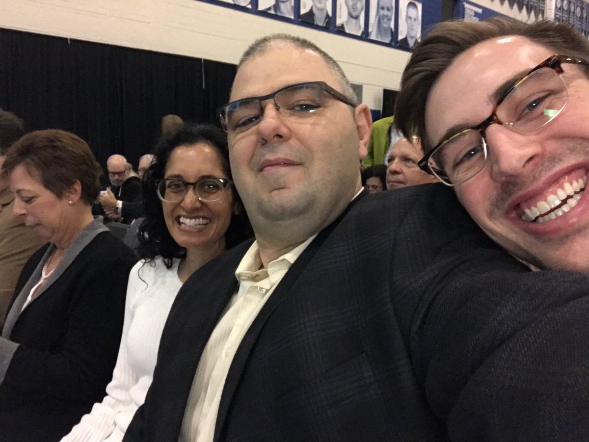 ERdocsCanada's tweet photo. @niagaracollege attending class of 2017 convocation. Wonderful day with colleagues, graduates and families. https://t.co/aaeZAO3UQy