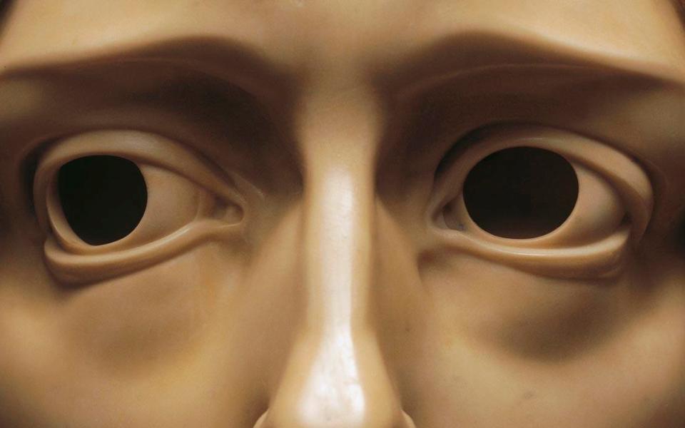 Io nello specchio non mi vedevo ed ero veduto; cosí l'altro, non si vedeva, ma vedeva il mio viso e si vedeva guardato da me. #Pirandello