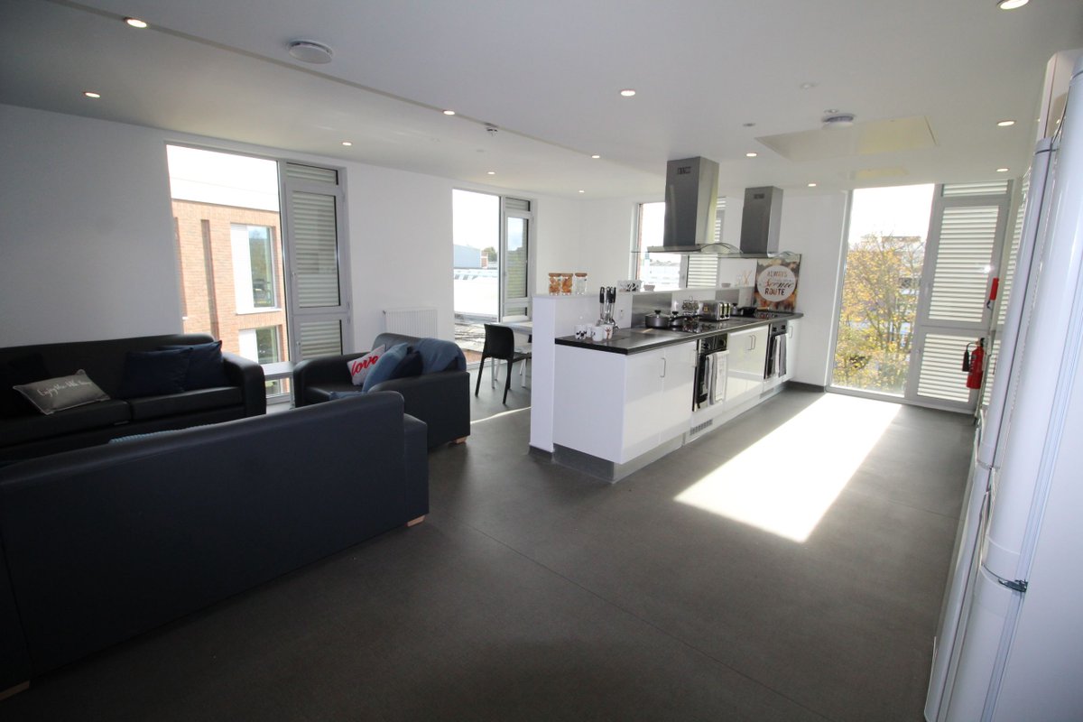 studenthomesnet's tweet photo. THE UNION STUDENT HOMES
En Suite Rooms
Kitchen/Lounge Areas
Canal Views
£145 p/w incl bills

#warwickhour #warwickuni #leamingtonspa https://t.co/89j8Te97iL