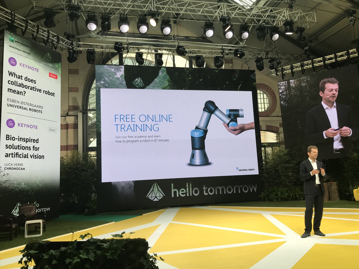 Esben_RE's tweet photo. How do we prepare humans for collaborating with robots? Check out free online training by @Universal_Robot #UniversalRobotsAcademy #HTSummit https://t.co/rCGFrOc2zq