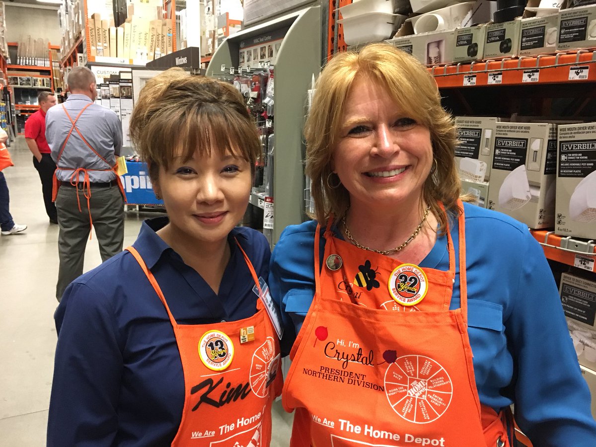 Awesome Hardware Walk  in Store. #3401, Londondury, NH!  Great job team, excellent leadership &amp; commitment!