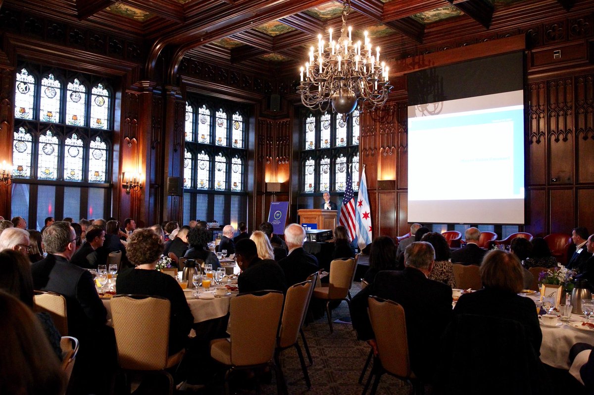 Archive: Mayor Rahm Emanuel tweet media
