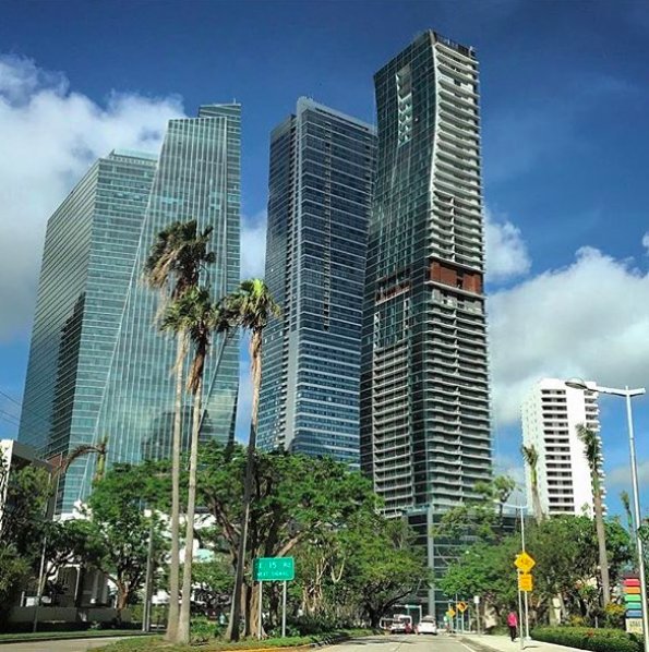 Reaching the sky. #EchoBrickell