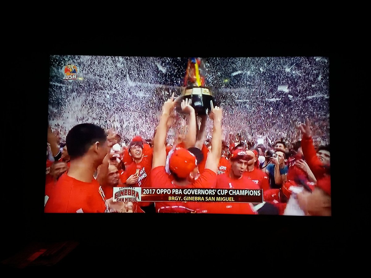 justginebra's tweet photo. SEEING GINEBRA PLAYERS THIS HAPPY MAKES MY HEART COMPLETE 😭❤❤❤❤❤🏆 #PusongGINEBRA https://t.co/sbNGQG6Vlv