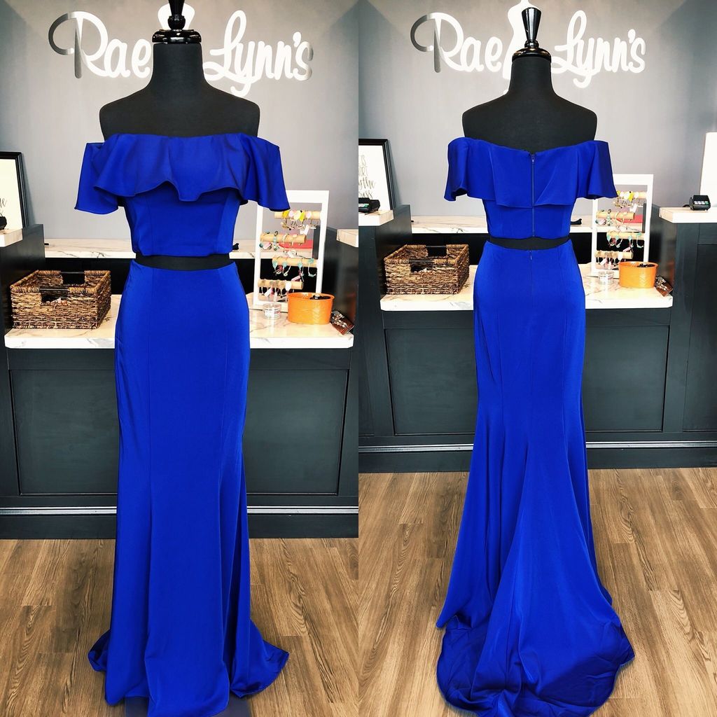 raelynns's tweet photo. Obsessing over this simple but trendy two piece! What styles are you looking for this prom season?! 💙  #raelynns #promstyles #promboutique … https://t.co/X3up5bjUjO