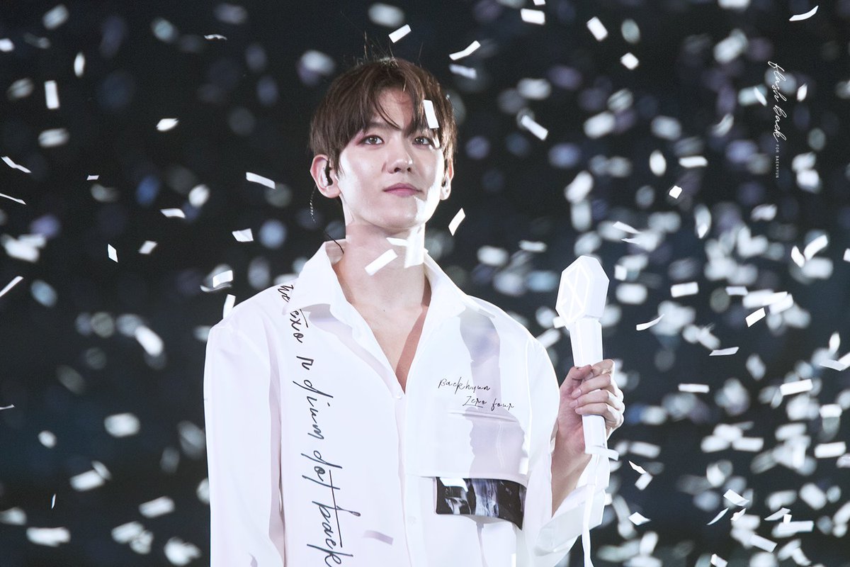 eternally_b's tweet photo. [TRANS] EXO'rDIUM Live Album #BAEKHYUN Interview Cut
​
Baekhyun TT he said that he felt like crying during <For Life> but he held it in.... https://t.co/pwsmvFKT0P
