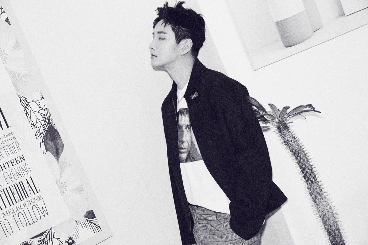 blockb_official's tweet photo. #171107_6PM #6th_Mini #블락비 #BlockB #비범 #BBOMB #COMEBACK #Official_Photo https://t.co/gw2EaPSb8U