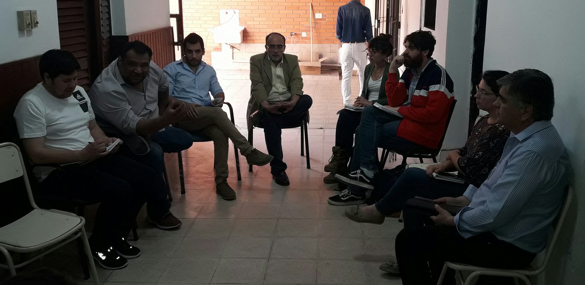 UEPLaRioja's tweet photo. Jornada de trabajo conjunto, Minist Producción Nación, Minist Desarrollo Social Nación, Centro Referencia, Unidad Ejecutora Provincial. https://t.co/nZ0g4X3Ful