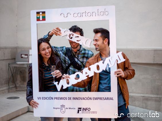 Cartonlab's tweet photo. Sácale el máximo partido a unas #letras de #carton en cualquier #evento https://t.co/8vQ4e69Tl2 #letrasdecarton #letrascarton #decoracion https://t.co/coE1qBWYAd