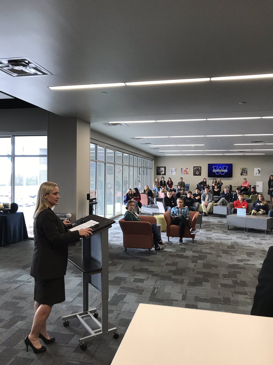 Leslie Rutledge tweet media