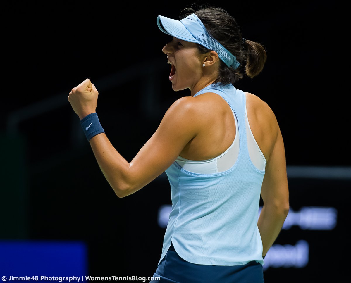 CAROLINE GARCIA - Página 29 DNJv1WzUEAEO-dS