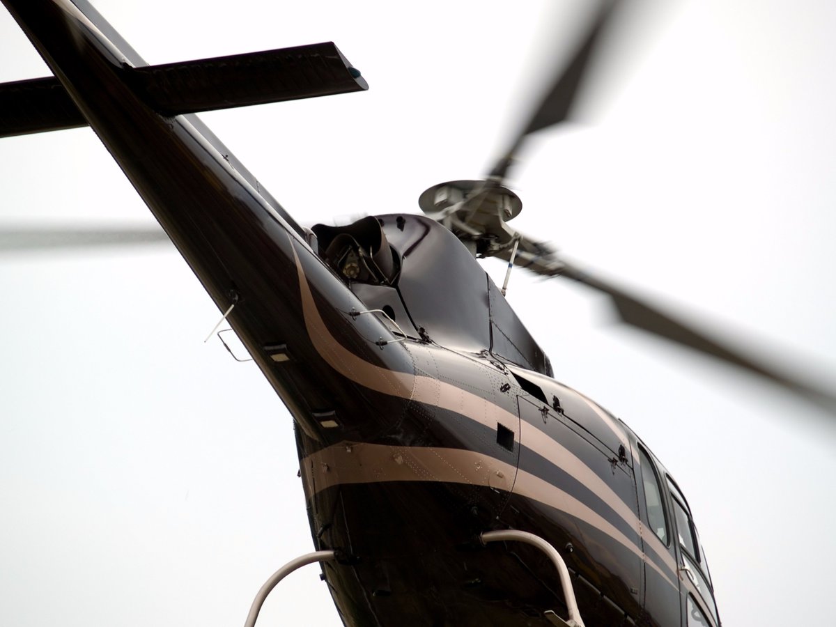 CapitaleHelipro's tweet photo. Nouveau blogue! Personnalisez votre hélicoptère! #helicopter #helico #pilot #HelicopterTwitter https://t.co/ShFTlDiF29 https://t.co/kJtzNlzAIQ