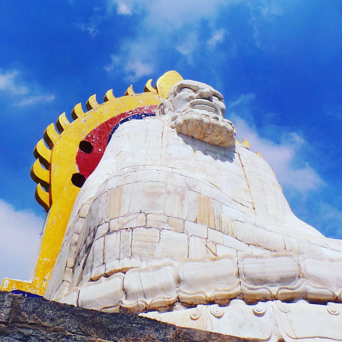 Snappy_Tappy's tweet photo. Day 12 - #Hiking to the #Bodhidharma #statue at #ShaolinTemple &amp; #KungFu School in #Shaolin. #photography @STATravel_UK @theDragonTrip https://t.co/P24Htqi0Fa