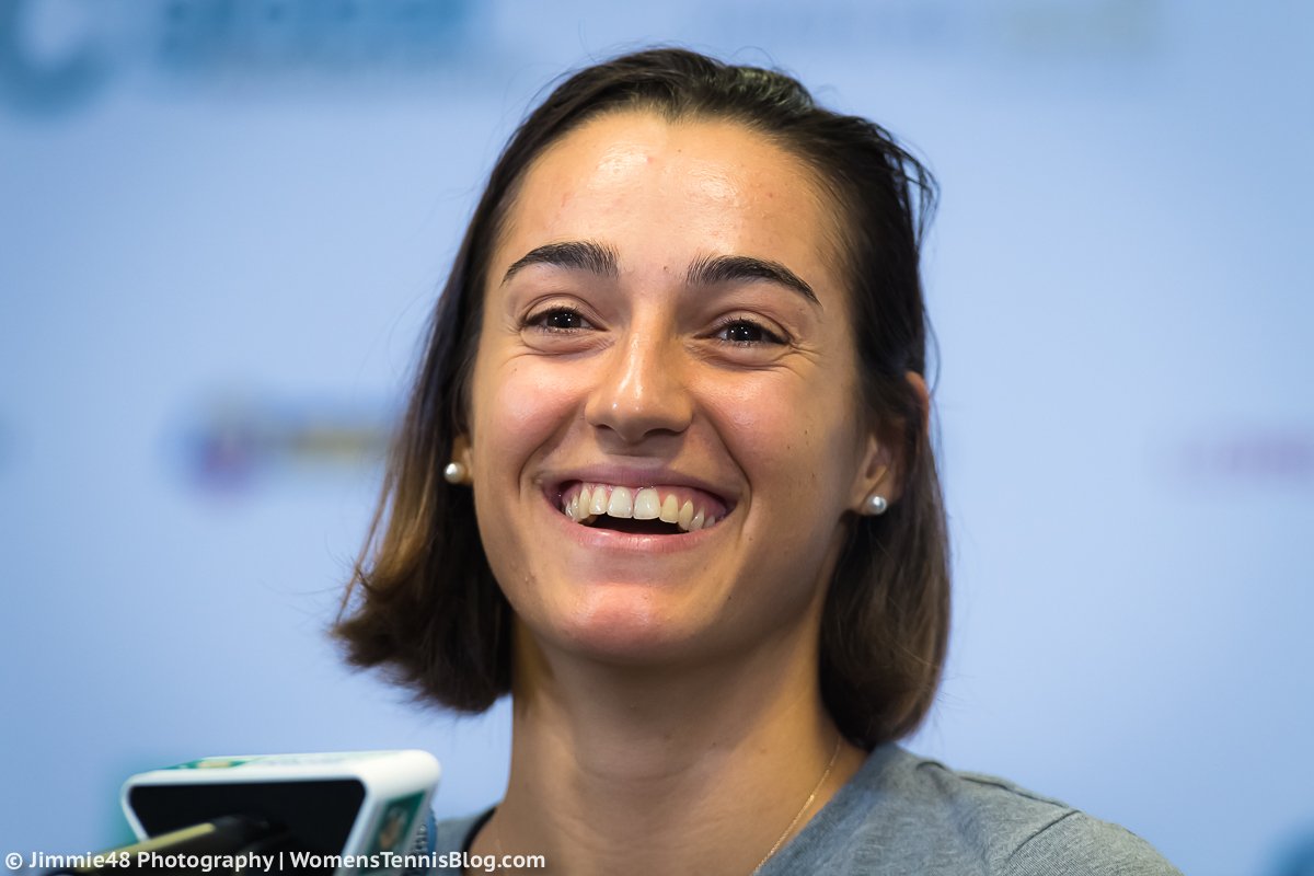 CAROLINE GARCIA - Página 29 DNJxDuPU8AYTAKo