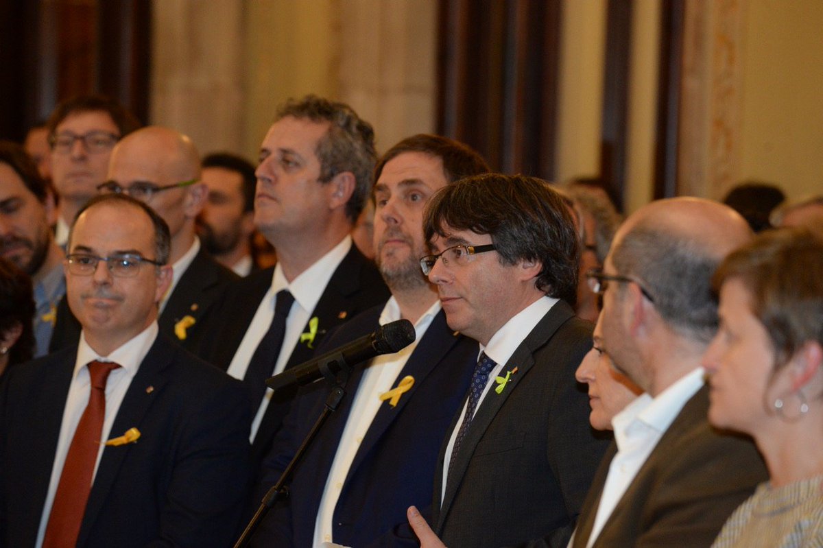 #President @KRLS: 'Ciutadania i institucions construeixen poble. Els alcaldes i alcaldesses representeu aquesta solidaritat'