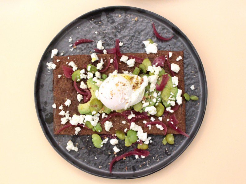 Bisou c’est la nouvelle crêperie parisienne qui déringardise en un coup de fourchette la crêperie tradi fr.newtable.com/restaurant-bis…