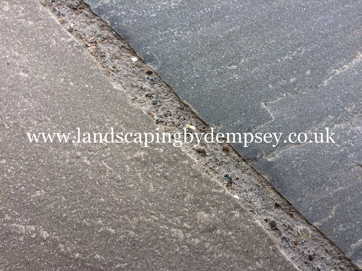 Dempseypaving's tweet photo. Lifetime pointing #slurrypoint https://t.co/7n46bZaige