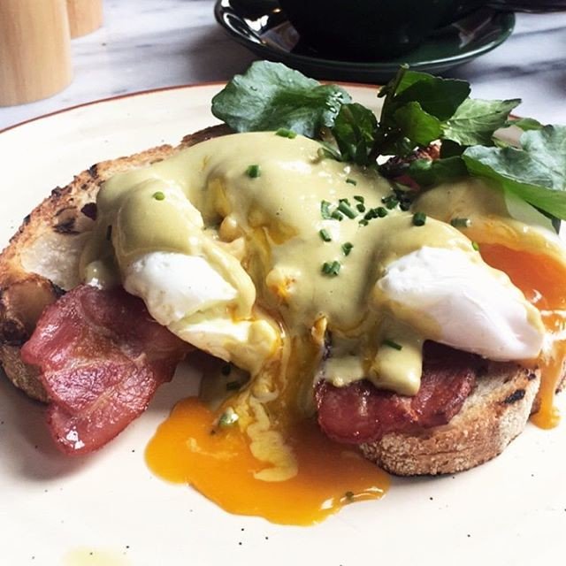 Reposting @thebellesofbrunch:
Remember when we went <a href="/lazyhunternw1/">Lazy Hunter</a> ? Well this is its 2 week old sister @melangerestaurants ... and she is