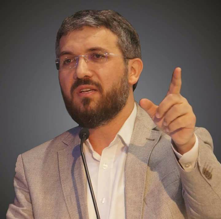 Tesettürün farz olduğunu bildiren ayetleri okumamızdan rahatsız olanlar bilsinki, Allah'ın rızasını kaybetmekten başka bir korkumuz yoktur.