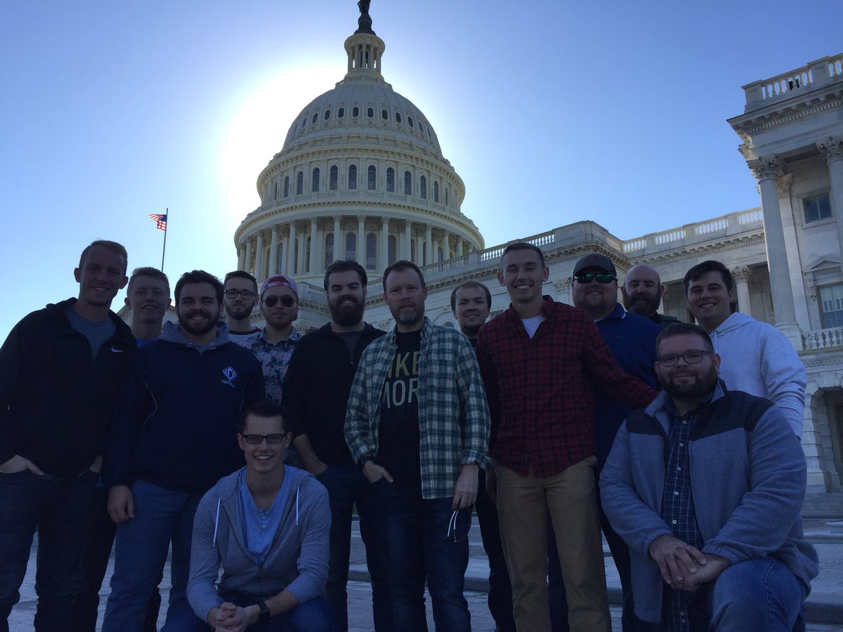 Willmington's tweet image. #PLED @LibertyCLCM @LibertyCNetwork students praying at Capitol