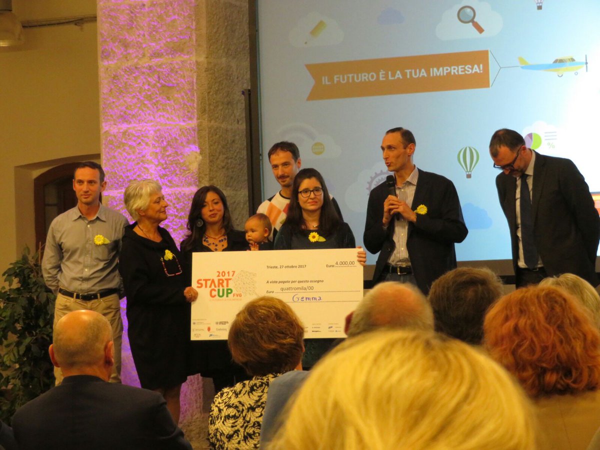 MaterialScan's tweet photo. And the winner is @MaterialScan con il progetto #GEMMA! #economiacircolare #upcycling #StarCupFVG https://t.co/vHjFpy7294