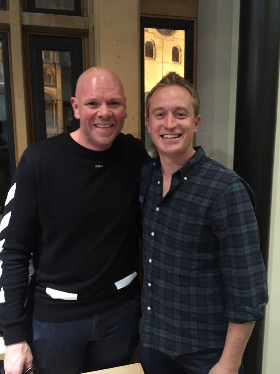 Was a pleasure to meet <a href="/ChefTomKerridge/">Tom Kerridge</a> this evening <a href="/CanterburyFest/">Canterbury Festival</a>. Let us know if you're in the area again and fancy a farm/cider tour!