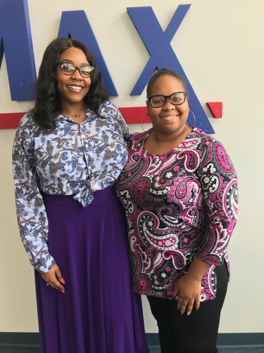 LucyUnd48871123's tweet photo. Margaret and Narissa@Team Schillinger!!! #DomesticViolenceAwarenessMonth #tmxcare https://t.co/Mnk19yjwfy