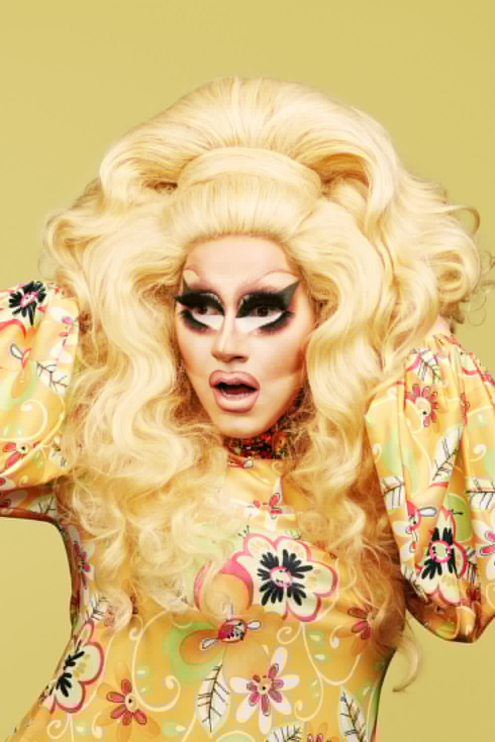 Trixie Mattel Daily on Twitter "I want this wig for AS3