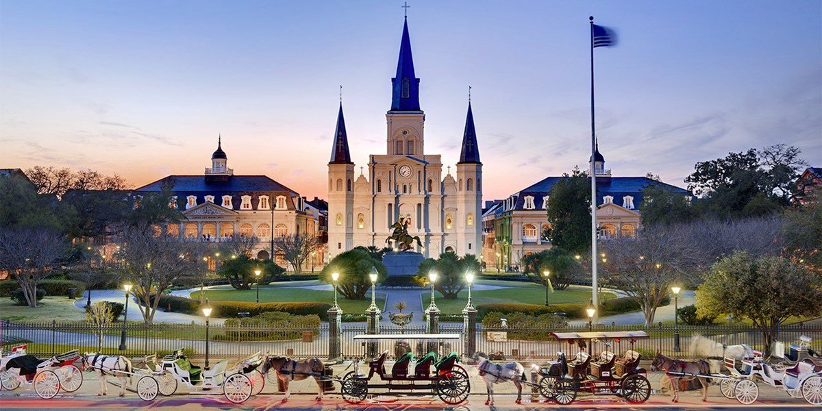 Travelzoo's tweet photo. A1 #NOLA is the place for ghost hunting &amp; voodoo magic, making it 1 of our top cities for #Halloween. #TravelSkills https://t.co/GjfBPv0A5C https://t.co/ZOYyZBXNk4