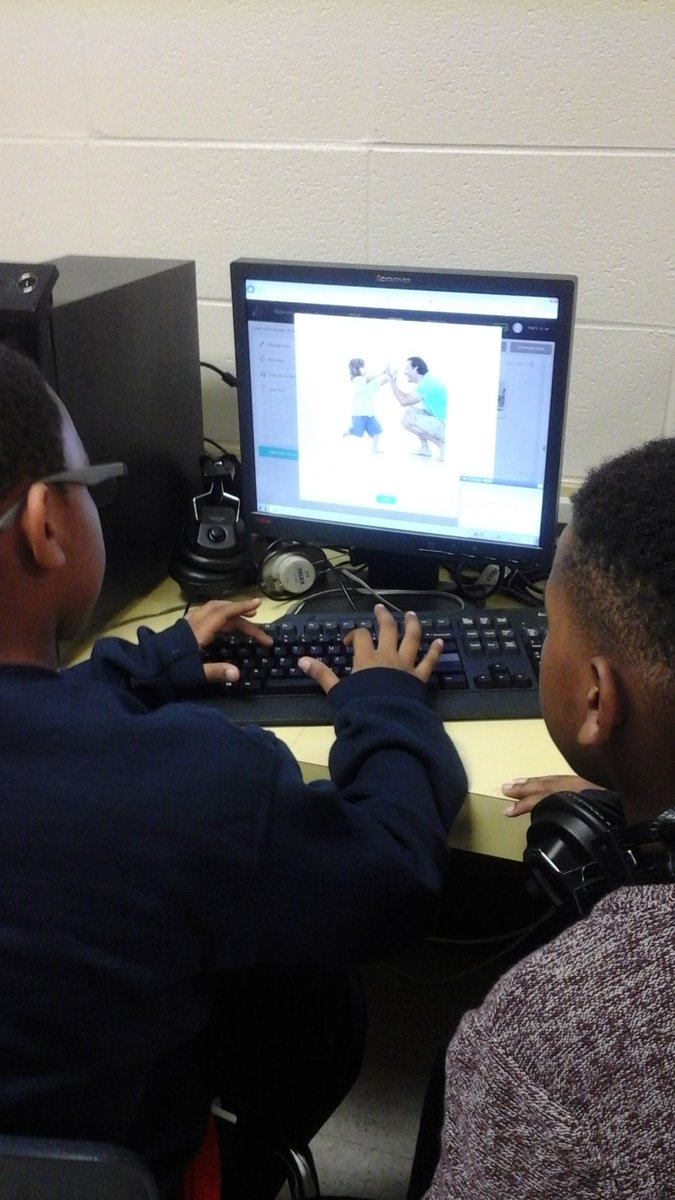 My students creating digital book reports using Animoto @grantprincipal  <a href="/EaglesGrant/">Ella Grant Eagles</a>