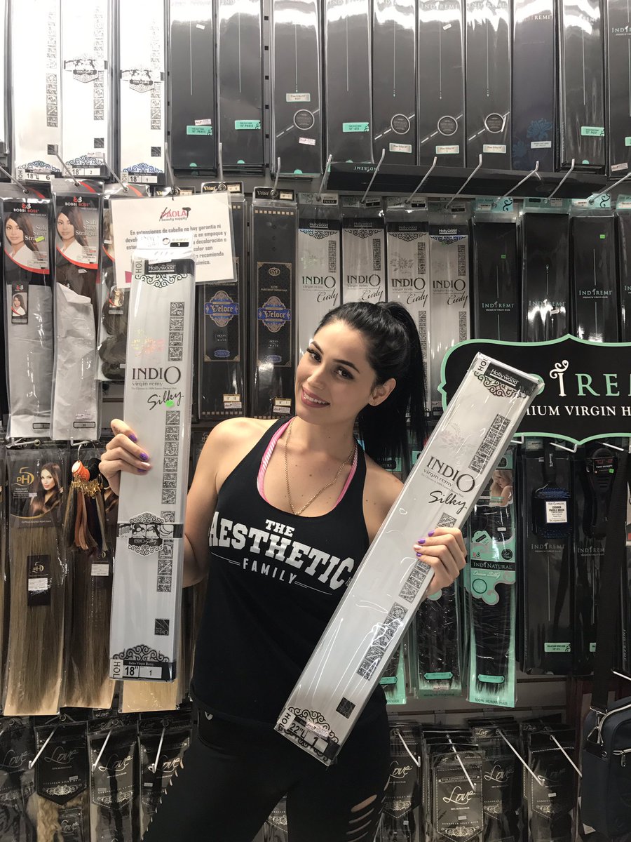 Gracias a <a href="/paolasupply/">PAOLABEAUTY</a> por mis hermosas extensiones, ve por las tuyas !☎️🎀💋💅🏻