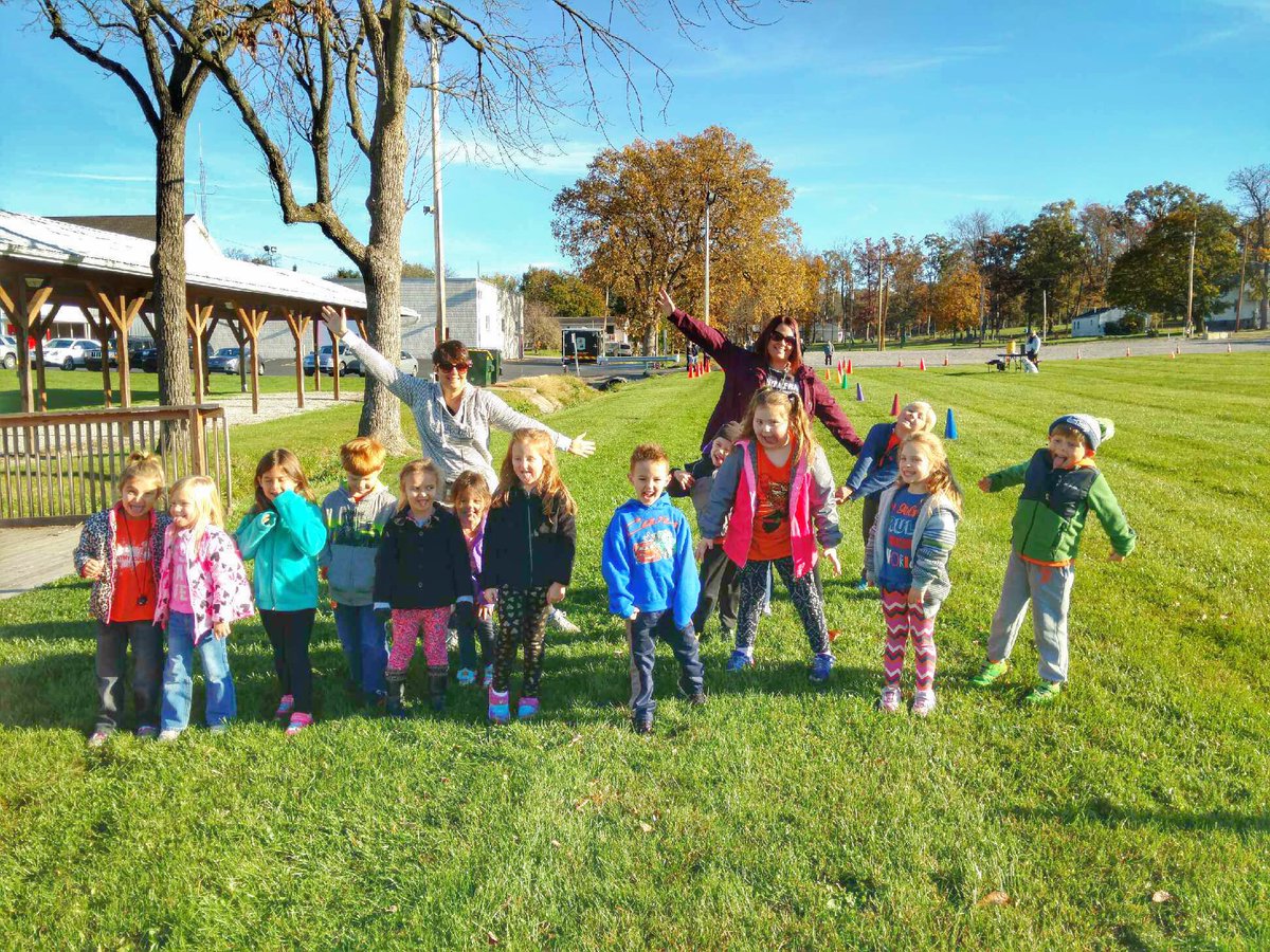 WESpolarbears's tweet photo. AM K and Mrs. Murlatt’s Class #Race4Ed #WEmatter https://t.co/PWeZQzitRF