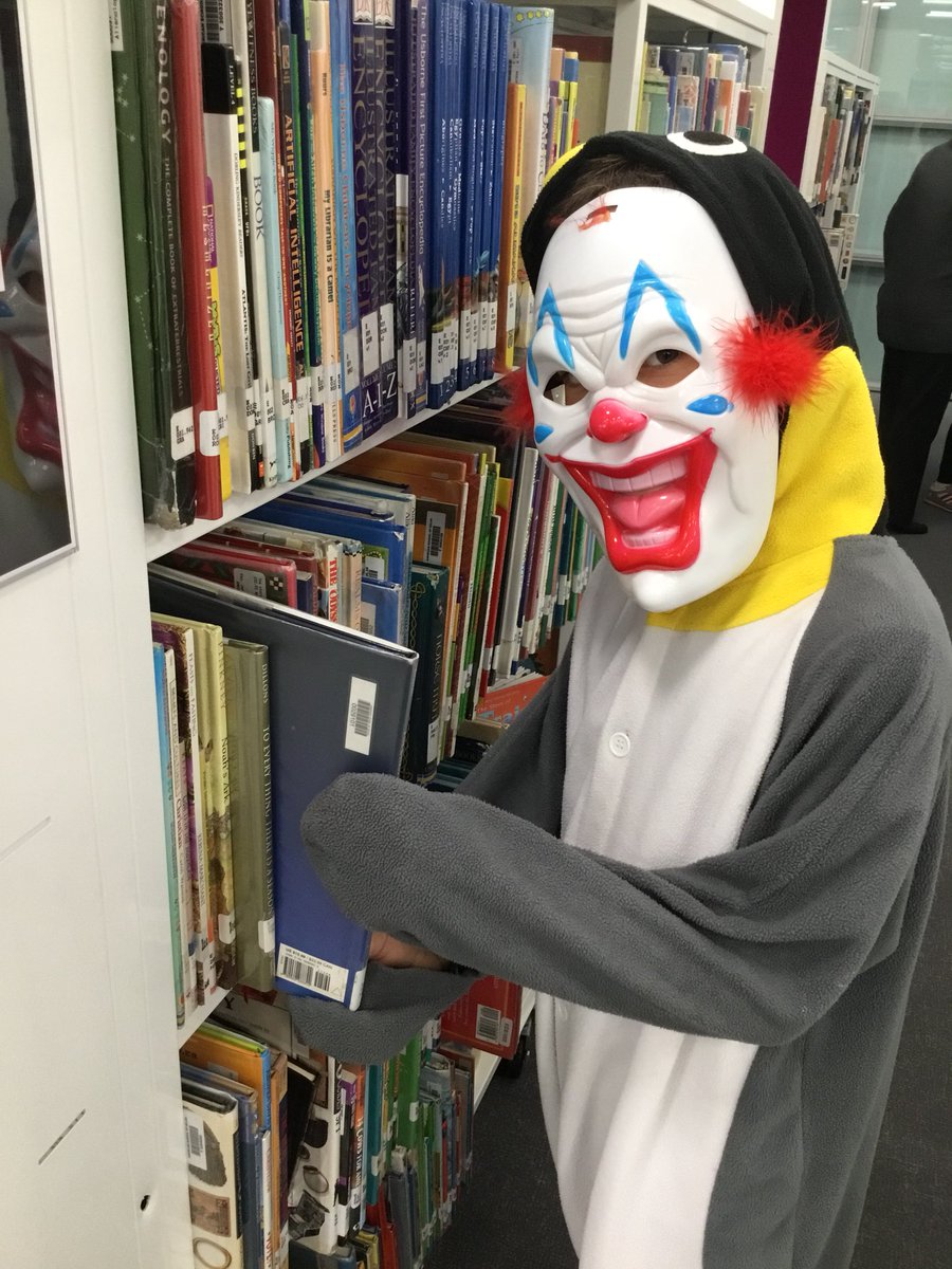 We had some spooky visitors in the library today...cackling witches and creepy clowns! <a href="/ASMilan/">AmericanSchoolMilan</a> #HappyHalloween #read #evencreepyclownsread