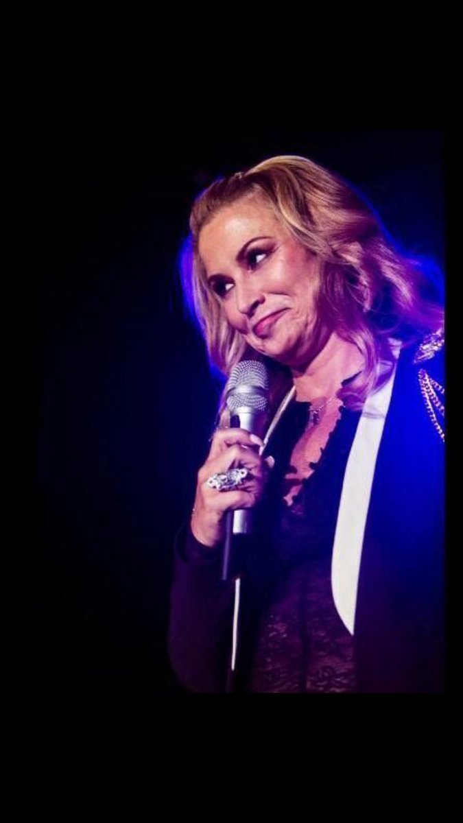 SibillaPuddinu's tweet photo. It's been 3 years since that beautiful concert ๐ฑ and Iโm speechless yet. ๐ It was my first concert and my first live emotions. ๐ #TB #27october2014 #ResurrectionTour @AnastaciaMusic https://t.co/v3MSbsObjo