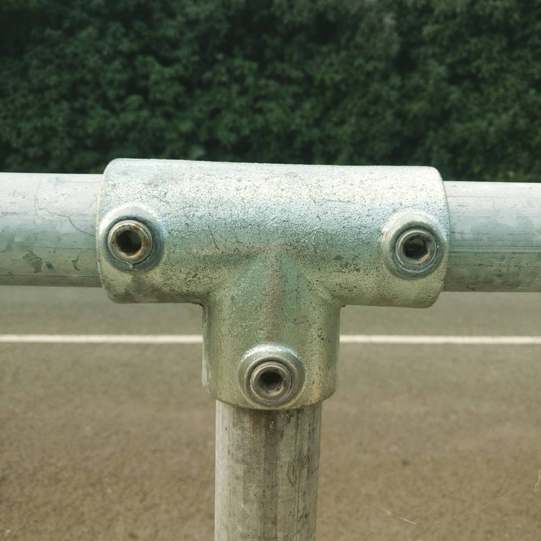 facezinplacez's tweet photo. Your barred!
#pareidolia #facefinder #facehunter #facezinplacez #facesinobjects #facesinthings #barred #abstractface #iseefaces #facesclub https://t.co/4uZm3meByj