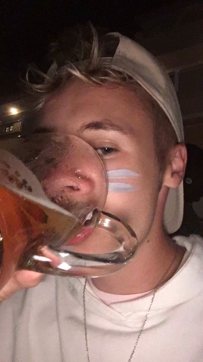 Happy Birthday to our Bass Tickling Bodger,  <a href="/EllisOfficial/">ellis</a> - go show him alllll the love. You'll make his little day x