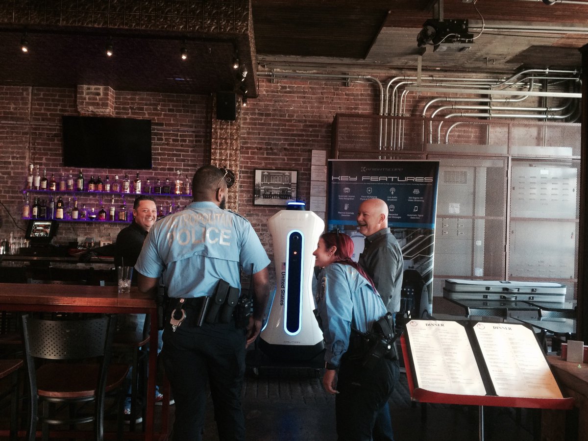 iKnightscope's tweet photo. 2 officers and a security robot walk into a bar...yes, this really happened in DC! Learn how to #GetKnightscope at https://t.co/cnBytn9Vzd https://t.co/YJocMzfbCS