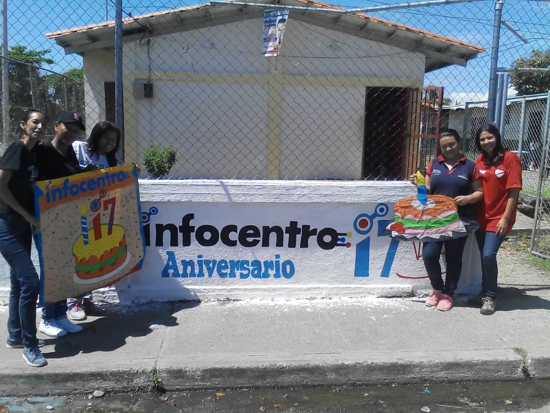 dpkeliz's tweet photo. #NoSeLoDigasANadie Realizado mural en el marco del aniversario del proyecto Infocentro #Portuguesa @yuleimavivas @spikehera2 https://t.co/i50ubVssrB