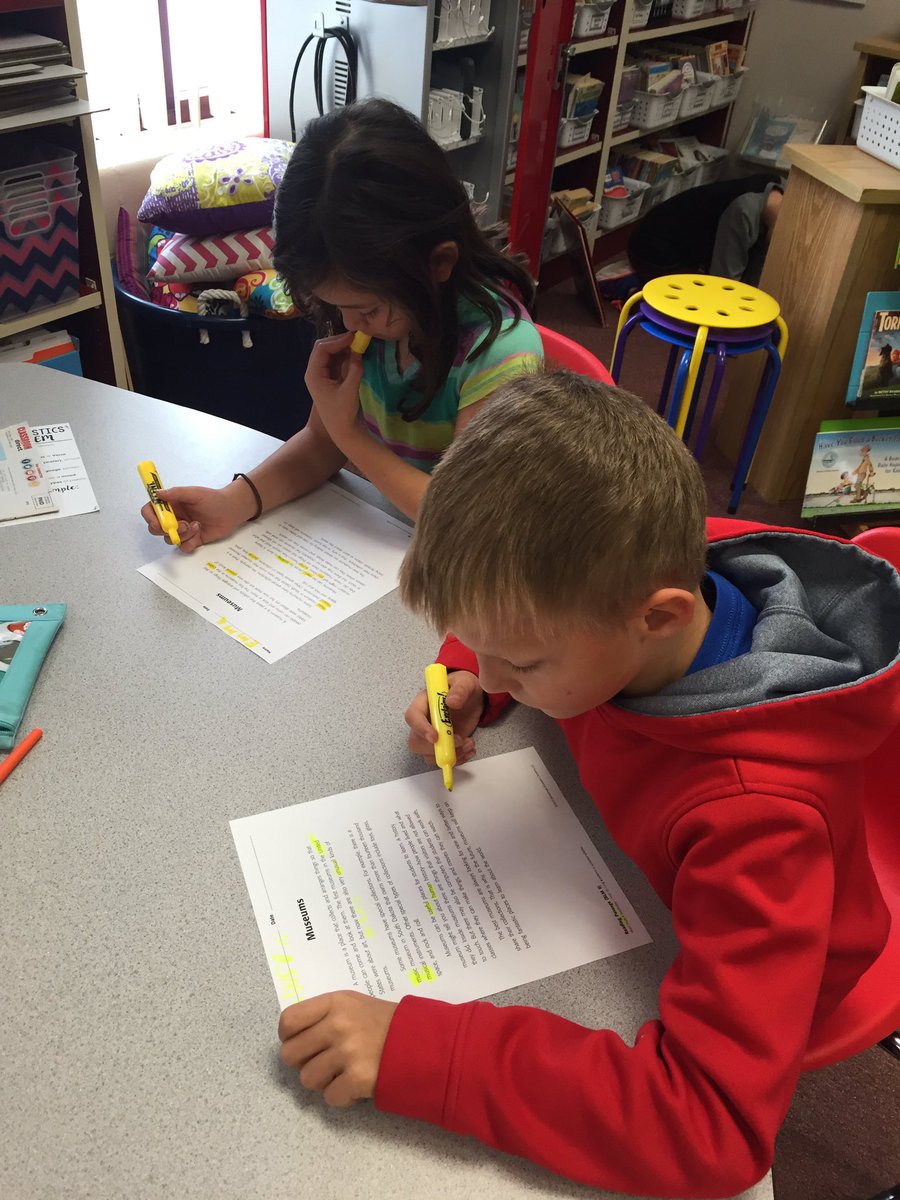LittleProwlers's tweet photo. Word hunt for words with a long u vowel sound. #thirdgrade #trfprowlers https://t.co/RZBM1qQJJ0