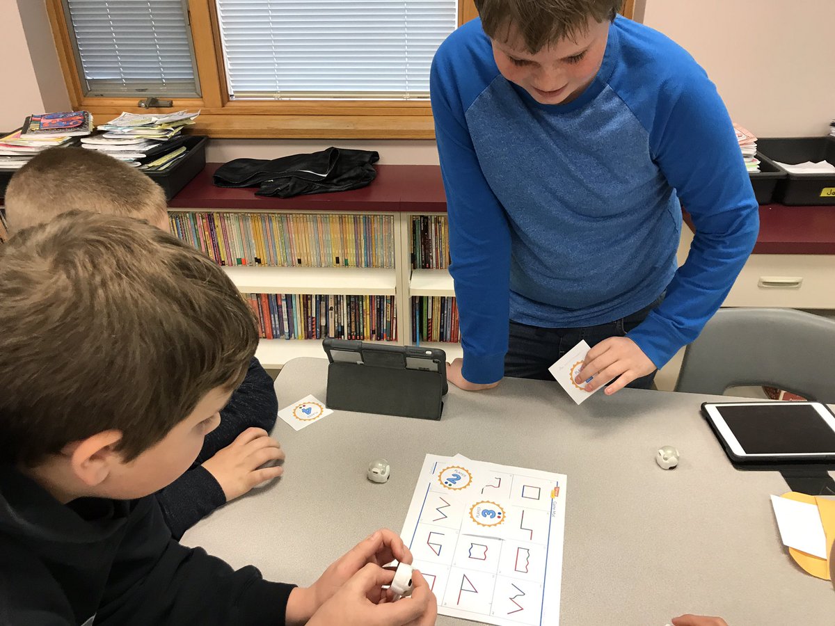 MissField5's tweet image. Challenges of coding today in @JaegerSheila class!  #failingtolearn #neverquit