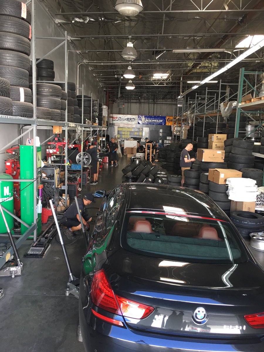 CalChromeWheel's tweet photo. #thecalchromeadvantage at its finest
#mountandbalance #installation #loanerwheels #powdercoating #customerservice #wheelrepair #wheelweights https://t.co/0xy13zEu3e