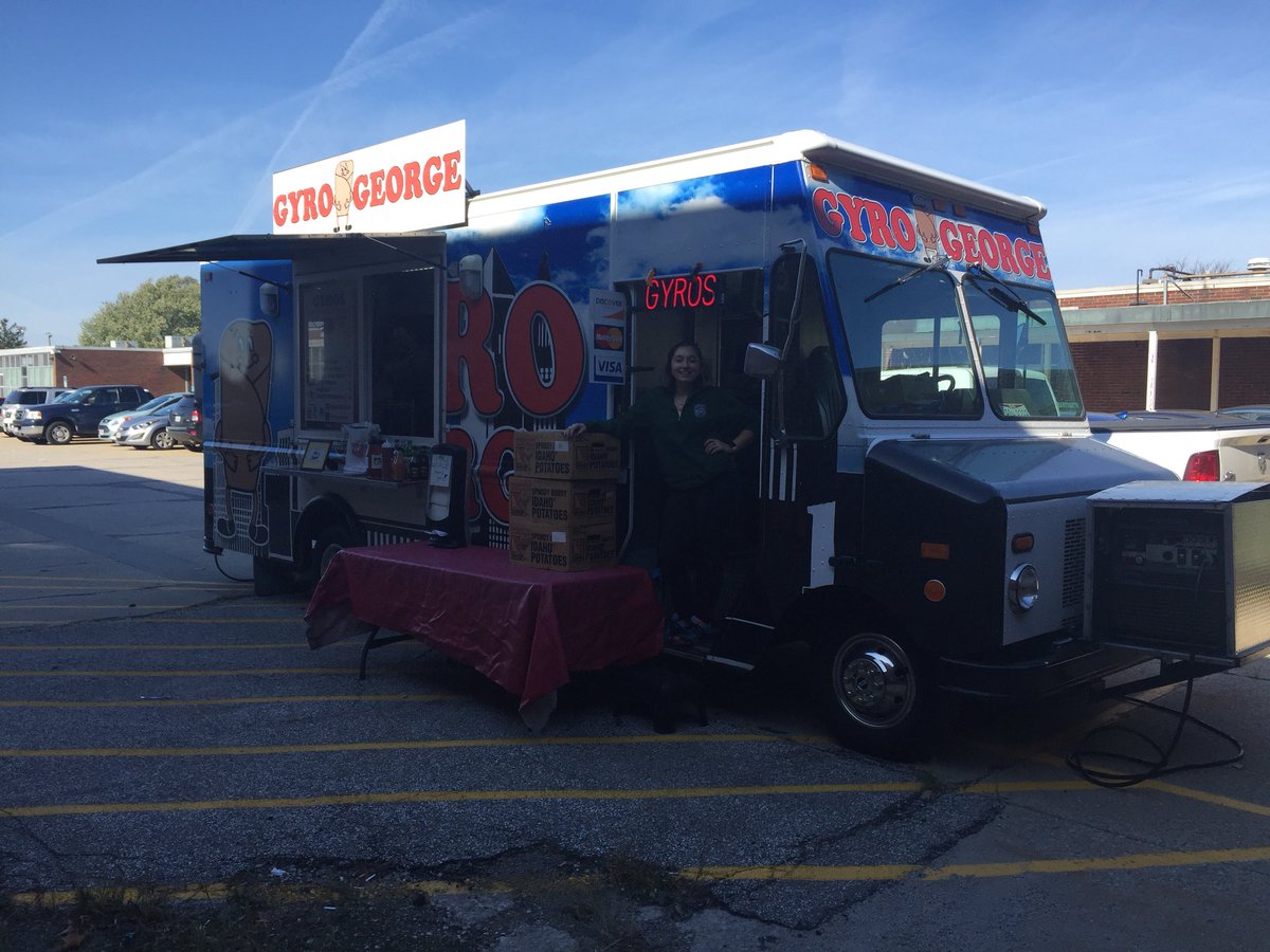 PCSDHistory's tweet image. Food Truck Friday!! Thanks for the great lunch @Gyro_George