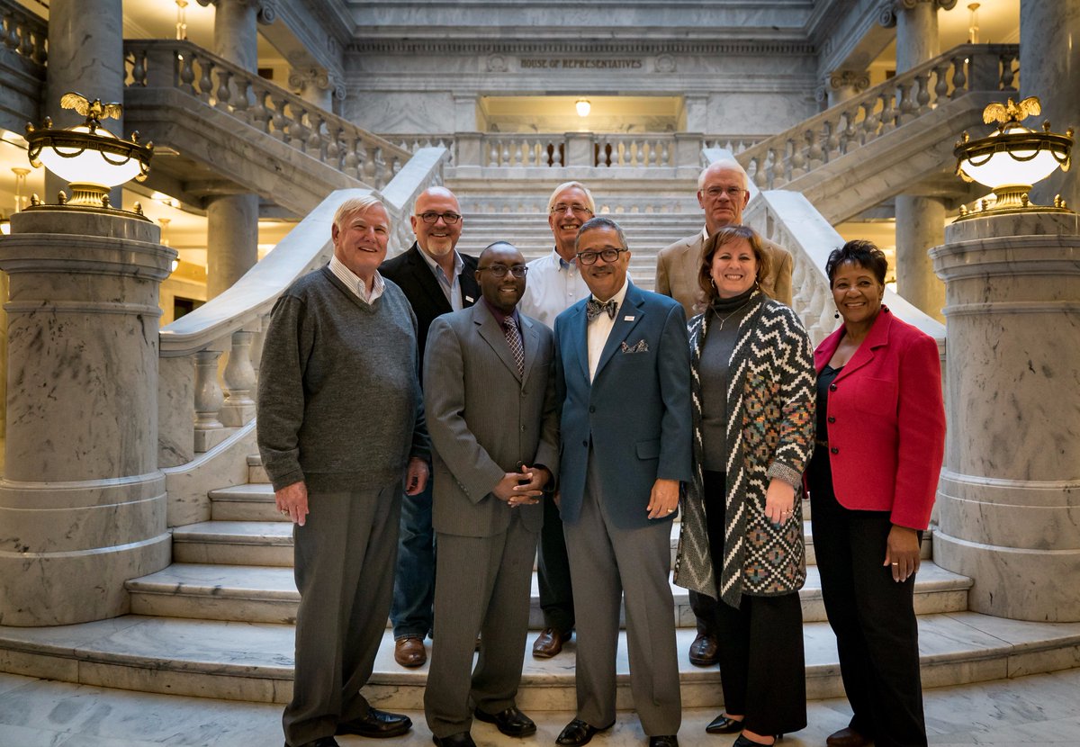 NACoCounties's tweet image. NACo officers &amp;amp; #LUCC leaders gather in Salt Lake #County, Utah to discuss solutions for issues facing urban #counties during #LUCC2017