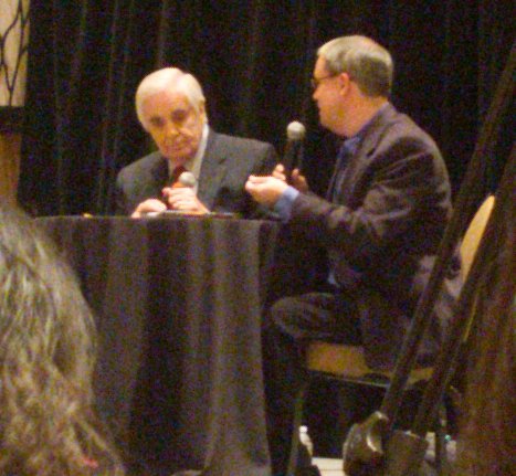 AngelicaCatald0's tweet photo. "I do not believe there is any evidence of a conspiracy."-Hugh Aynesworth on the JFK assassination #CollegeMedia17 #JournalismisCool #OpenMy3rdEye https://t.co/DwYWEru41X